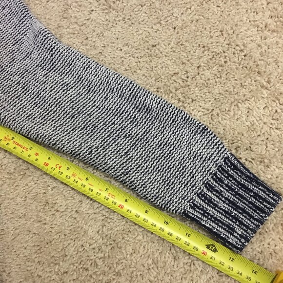 Banana Republic Cable Knit Cropped 3/4 Sleeve Sweater Top - Picture 13 of 13